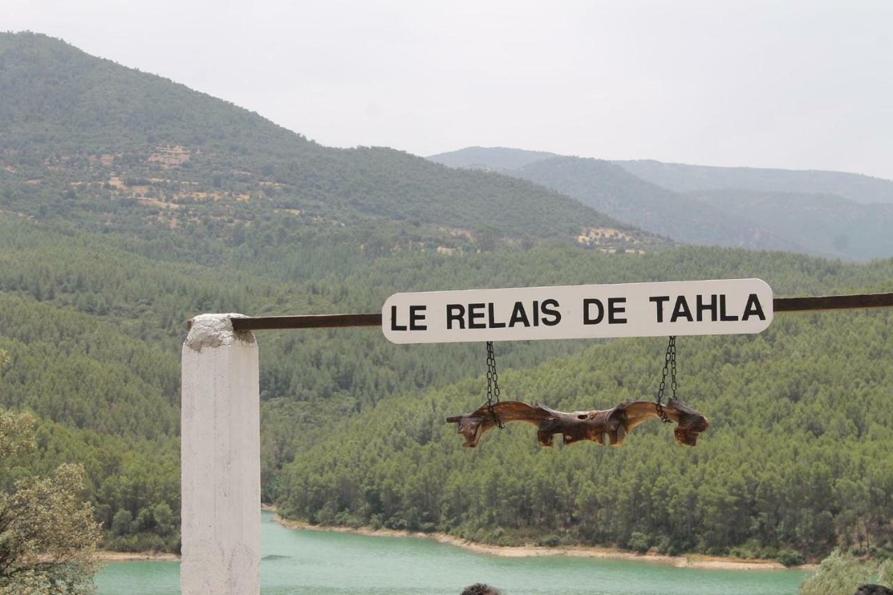 Hotel Relais De Tahla Aïn Bou Mahdi Esterno foto